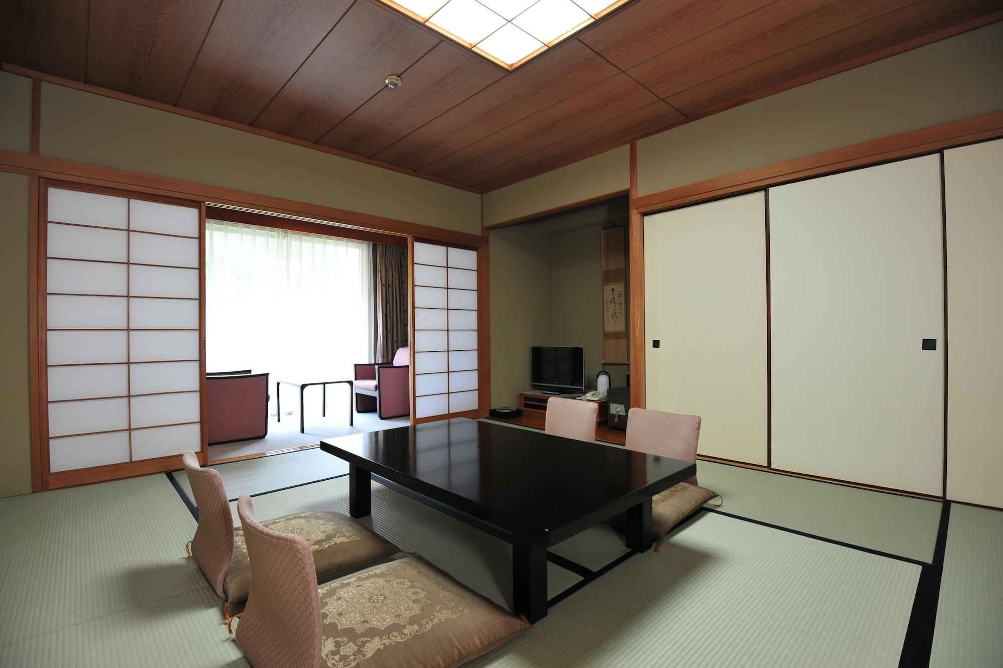 Hotel Shiragiku Beppu Esterno foto