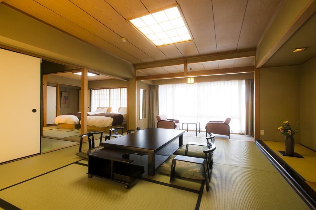 Hotel Shiragiku Beppu Esterno foto